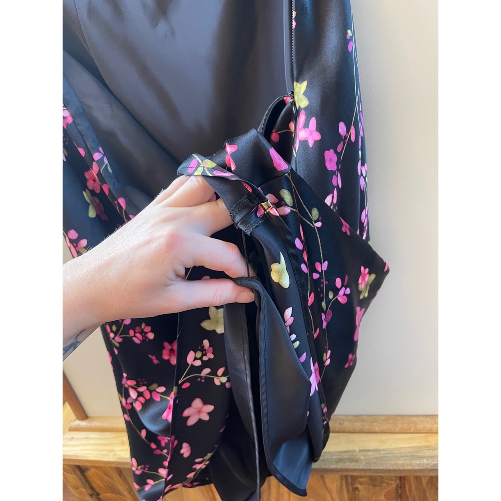 Ann Taylor Silk Midi Skirt Womens 6 Black Pink Floral Excellent A-Line Satin - Picture 8 of 8